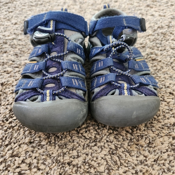 Keen Toddler Sandals - Picture 2 of 5